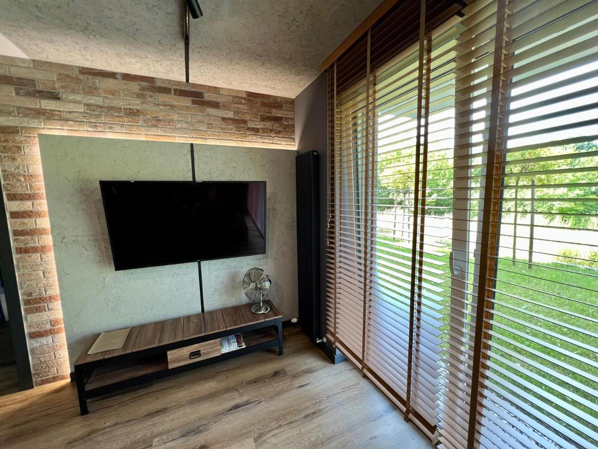 Loft Klonowa - Apartament Z Garazem Кельце Екстер'єр фото