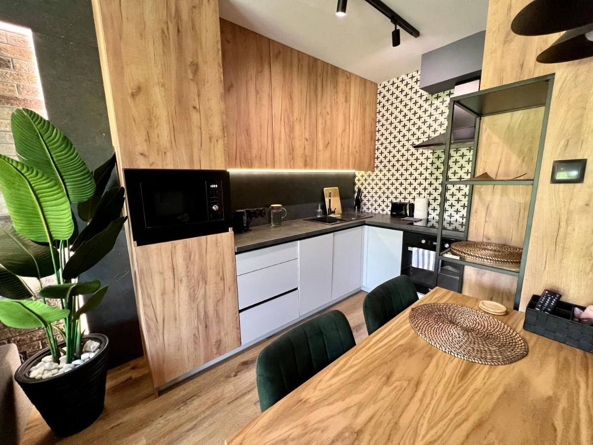 Loft Klonowa - Apartament Z Garazem Кельце Екстер'єр фото
